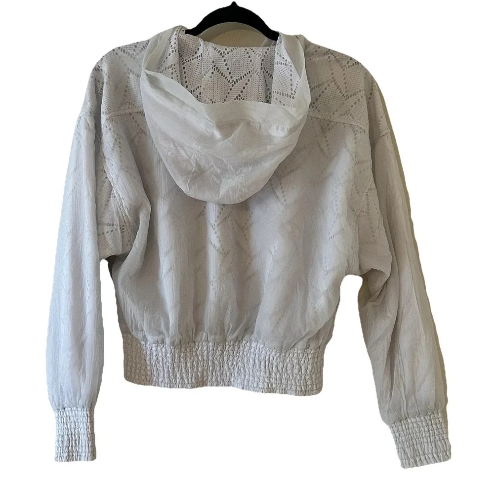 FP Free People Movement White Jacket Eyelet Sheer Cropped‎ Bomber Hoodie XS *R*